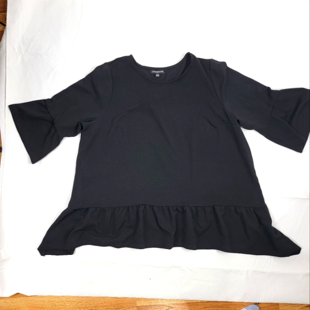 Lane Bryant Ruffle Bottom Ruffle Sleeve  3/4 Length Sleeves 22/24